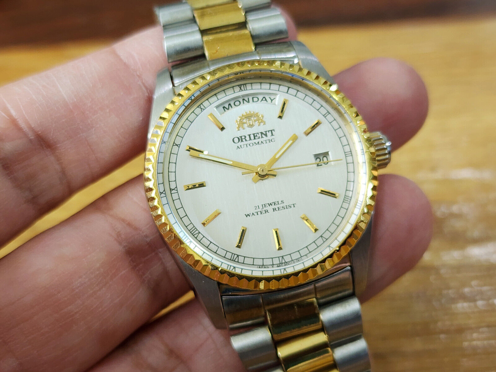 RARE Vintage Orient President Day/Date Auto Watch Rare Silver Dial