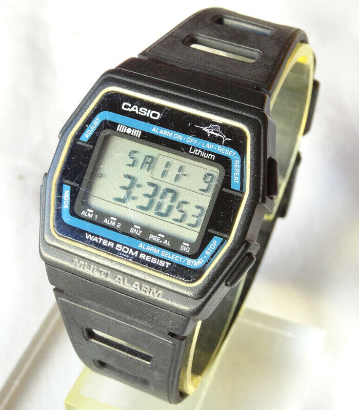 Vintage Casio W-25 W25 Module 181 Mens Digital Watch Multi
