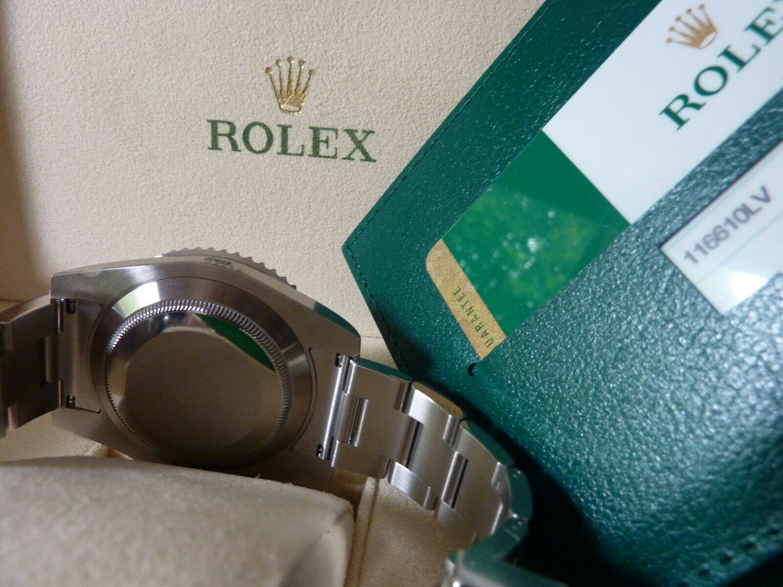 Rolex SUBMARINER DATE oyster 40mm Steel HULK 116610LV Stickers – Watches R  Us