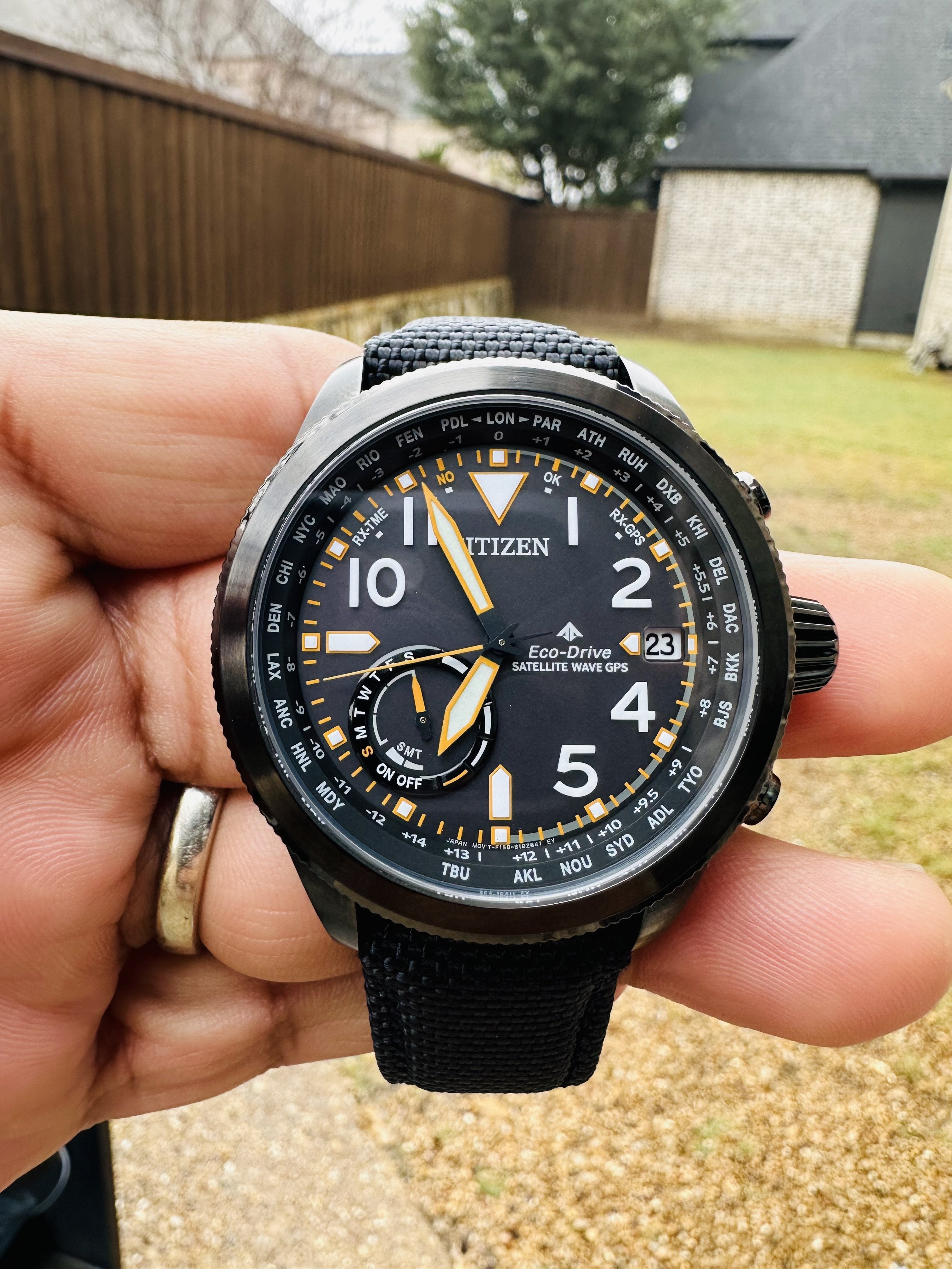 Citizen promaster satellite online