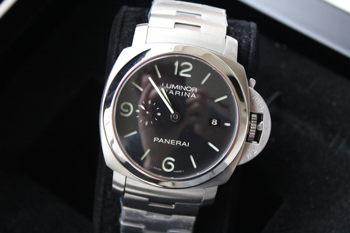 FS Panerai PAM 328 Luminor 1950 3 Days 44mm on Bracelet w