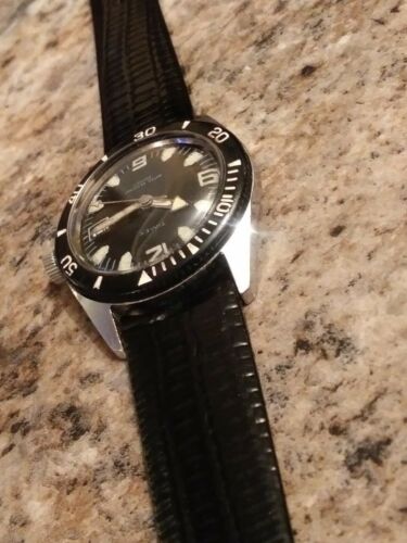 Vintage Ultra Rare 1970 Timex Skin Diver 200Ft Men's Divers Watch