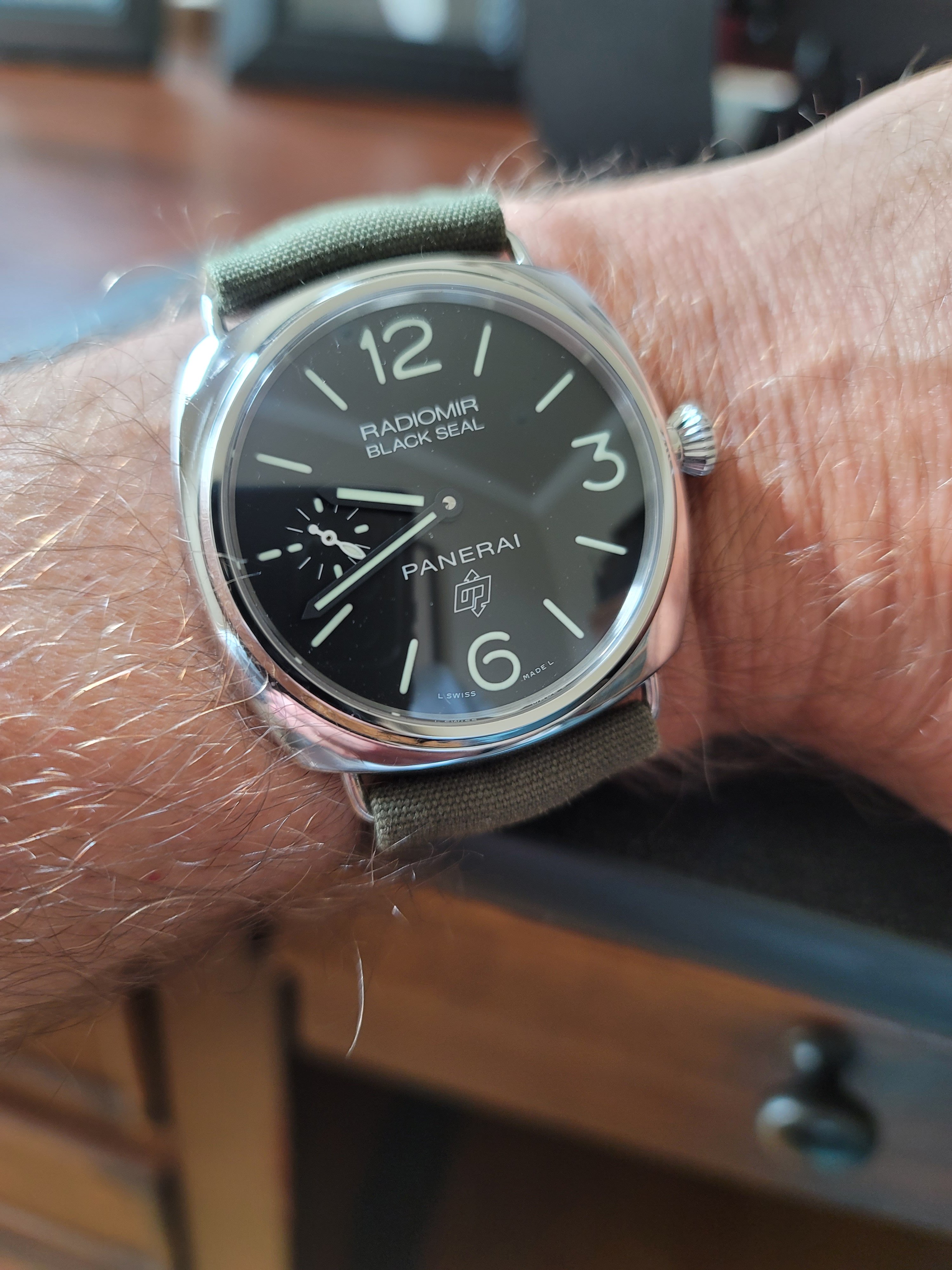 FSOT Panerai PAM 380 45mm Radiomir in near mint condition