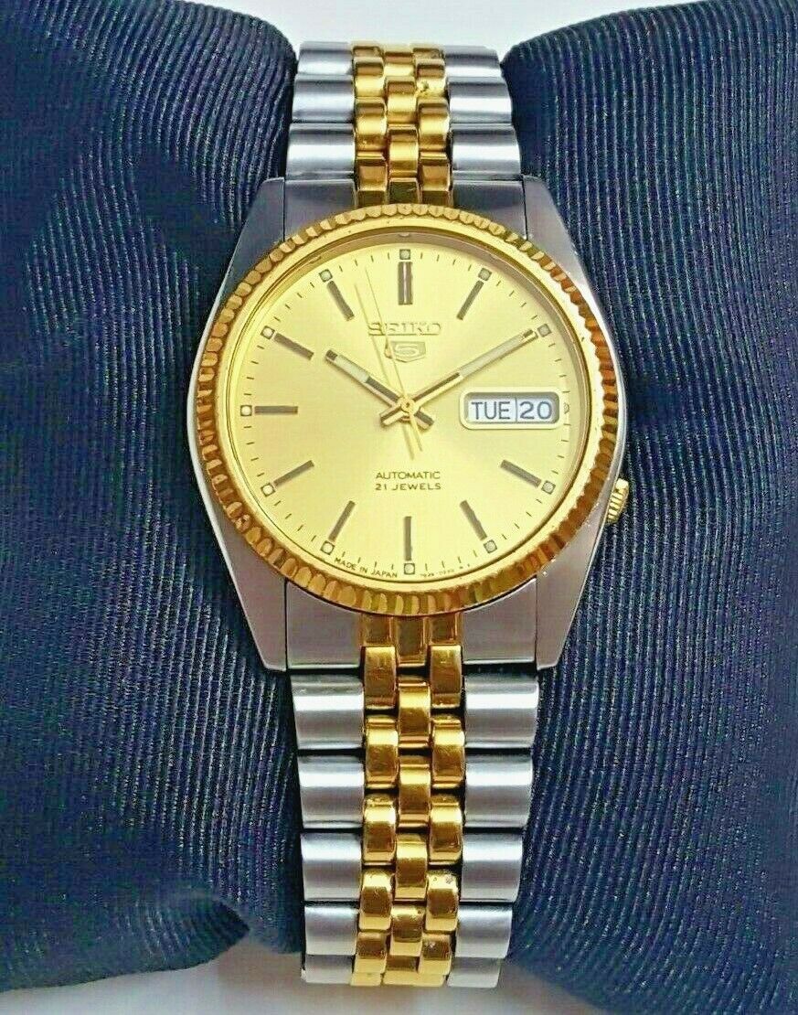 Seiko 5 Men's Watch Automatic 7S26-3110 Day Date Box no papers