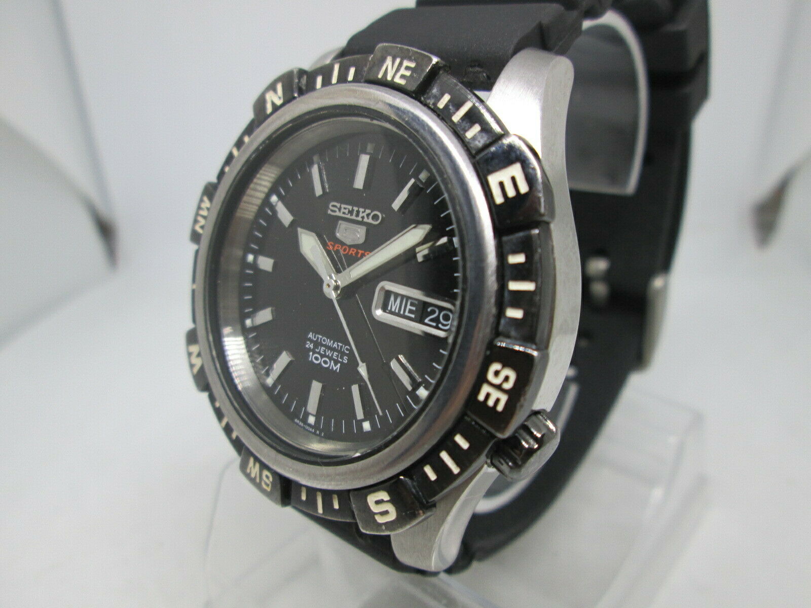 SEIKO SPORTS 4R36-00C0(SRP139K1) STAINLESS STEEL AUTOMATIC