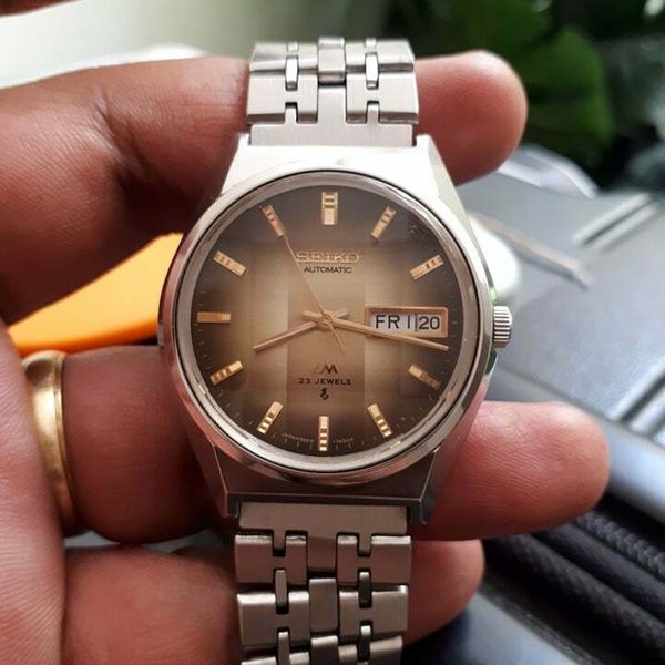 VINTAGE AND MINT SEIKO 5606-7310 LM LORDMATIC WATCH | WatchCharts