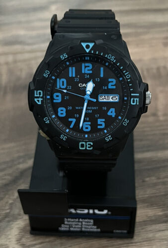 Casio 3 store hand analog watch