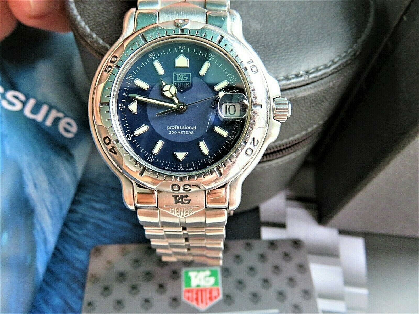 WTS] Near NOS Tag Heuer Professional 200M Vintage ( $699 !) : r