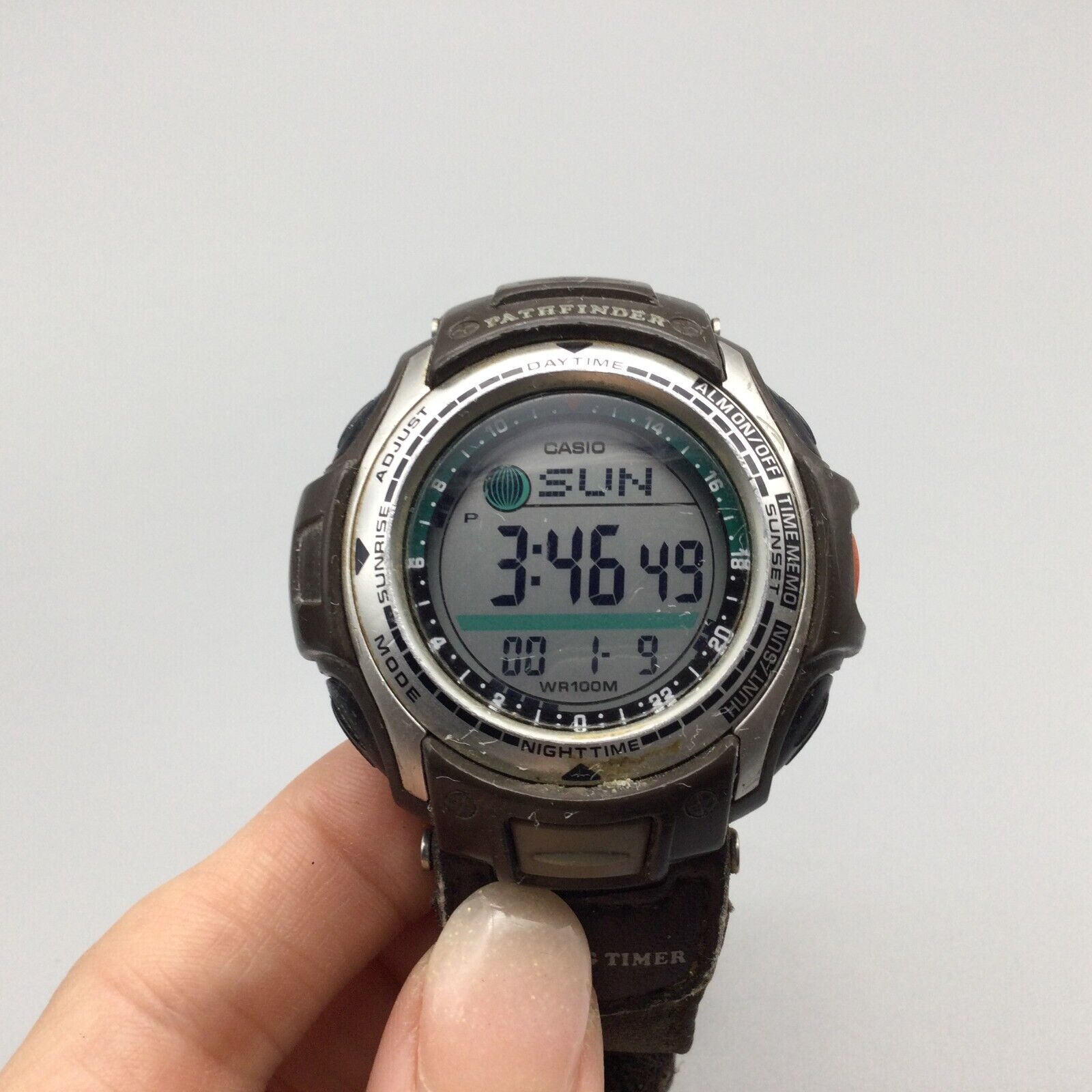 Casio pathfinder sale 2805