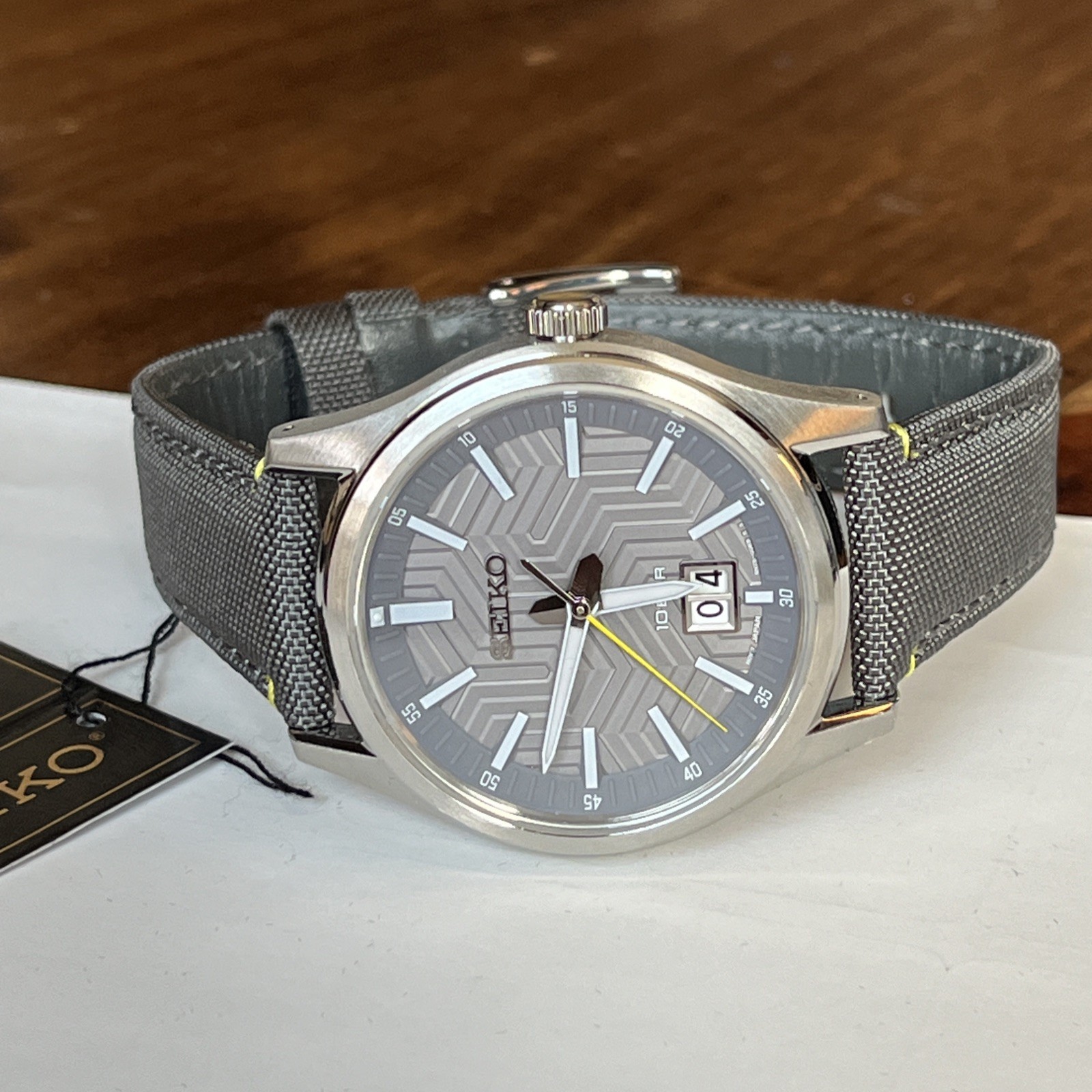SEIKO 39.5mm ESSENTIALS Grey Nylon/Leather Men's Watch - SUR543