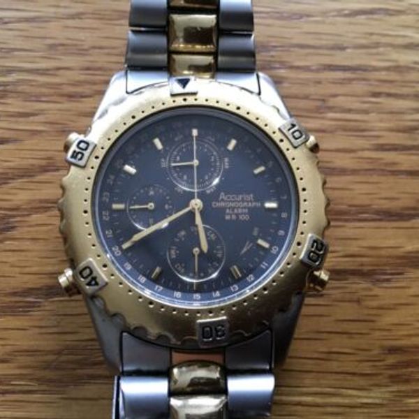 Accurist chronograph alarm wr100 online