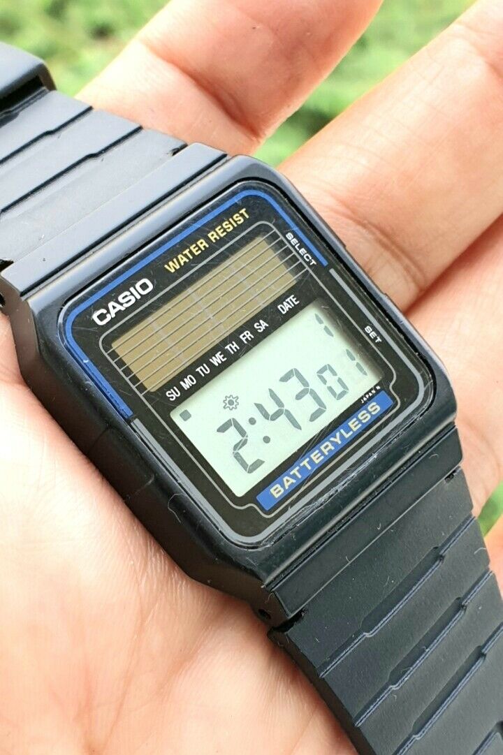 CASIO FB-52W ソーラー電子時計 稀少 ほぼ新品 CASIO FB-52W ソーラー電子時計 稀少 ほぼ新品 - メルカリ