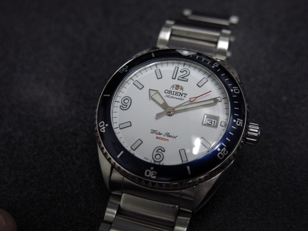 Orient discount kamasu white