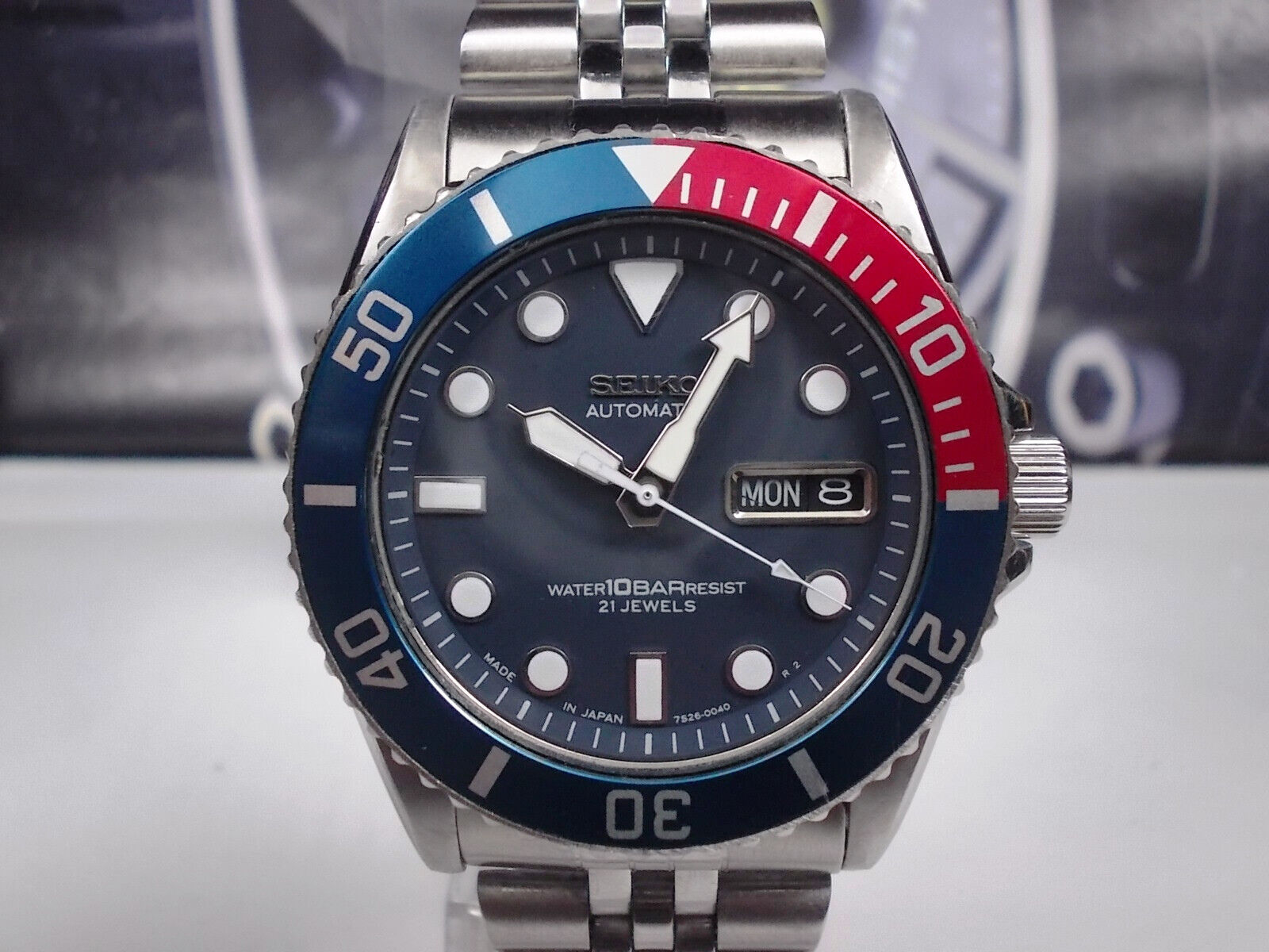 SEIKO 10BAR SKX033J 'JAPAN' DAY/DATE AUTO MENS WATCH 7S26-0040, PEPSI -SN  951796 | WatchCharts Marketplace