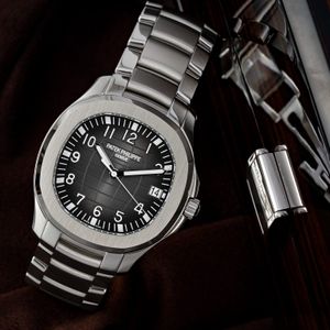 PATEK PHILIPPE イベント限定品アイスキューブスタンプとカタログ