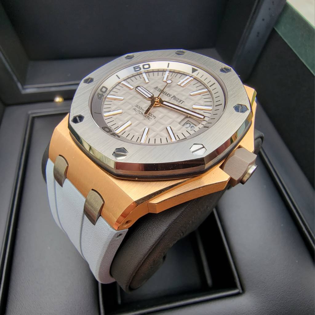 Audemars Piguet Royal Oak Offshore Diver Japan LIMITED EDITION