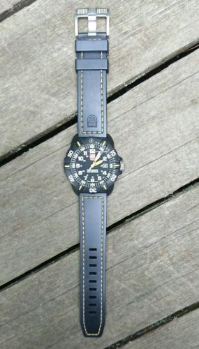 Luminox coronado sale 3020 series watch