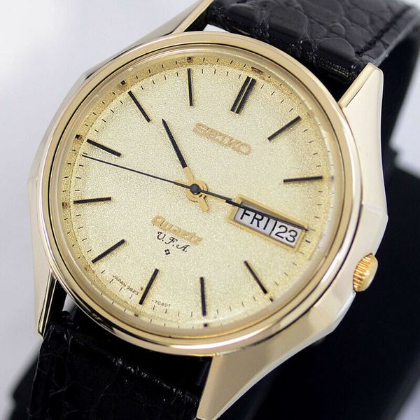 送料無料の商品 VINTAGE SEIKO QUARTZ U.F.A 3823-7040 DAY&DATE YELLOW GOLD 時計
