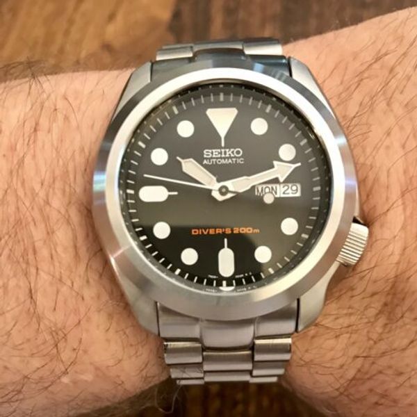 SKX007 Dive Watch w/ Murphy Smooth Bezel And Custom Bracelet And Strap |  WatchCharts