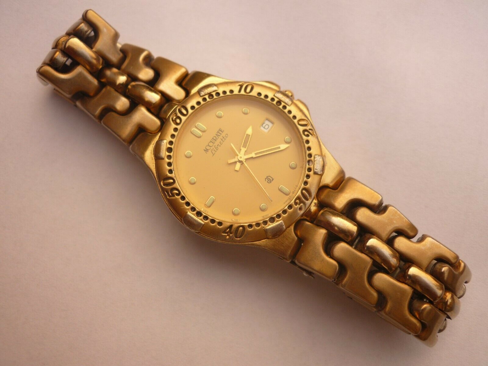 Accurate hot sale watch brand