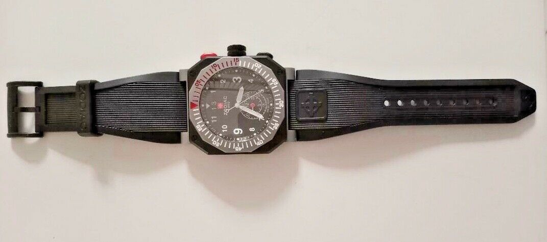Zodiac Iconic ZMX 01 Men's Quartz Watch ZO8500 w/ Case