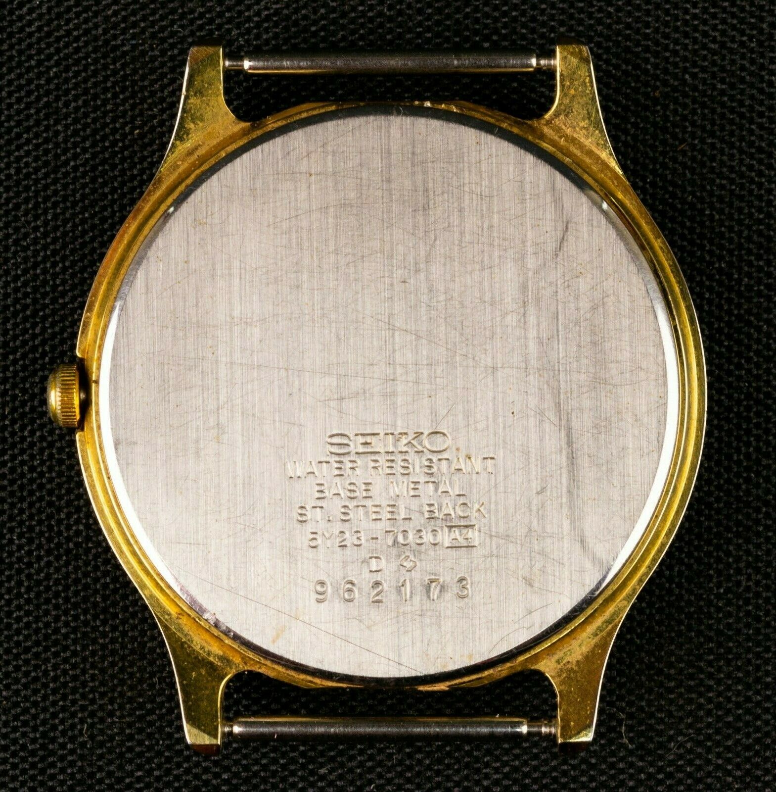 SEIKO 5Y23-7030 Quartz Wristwatch Day Date Vintage Gold Tone