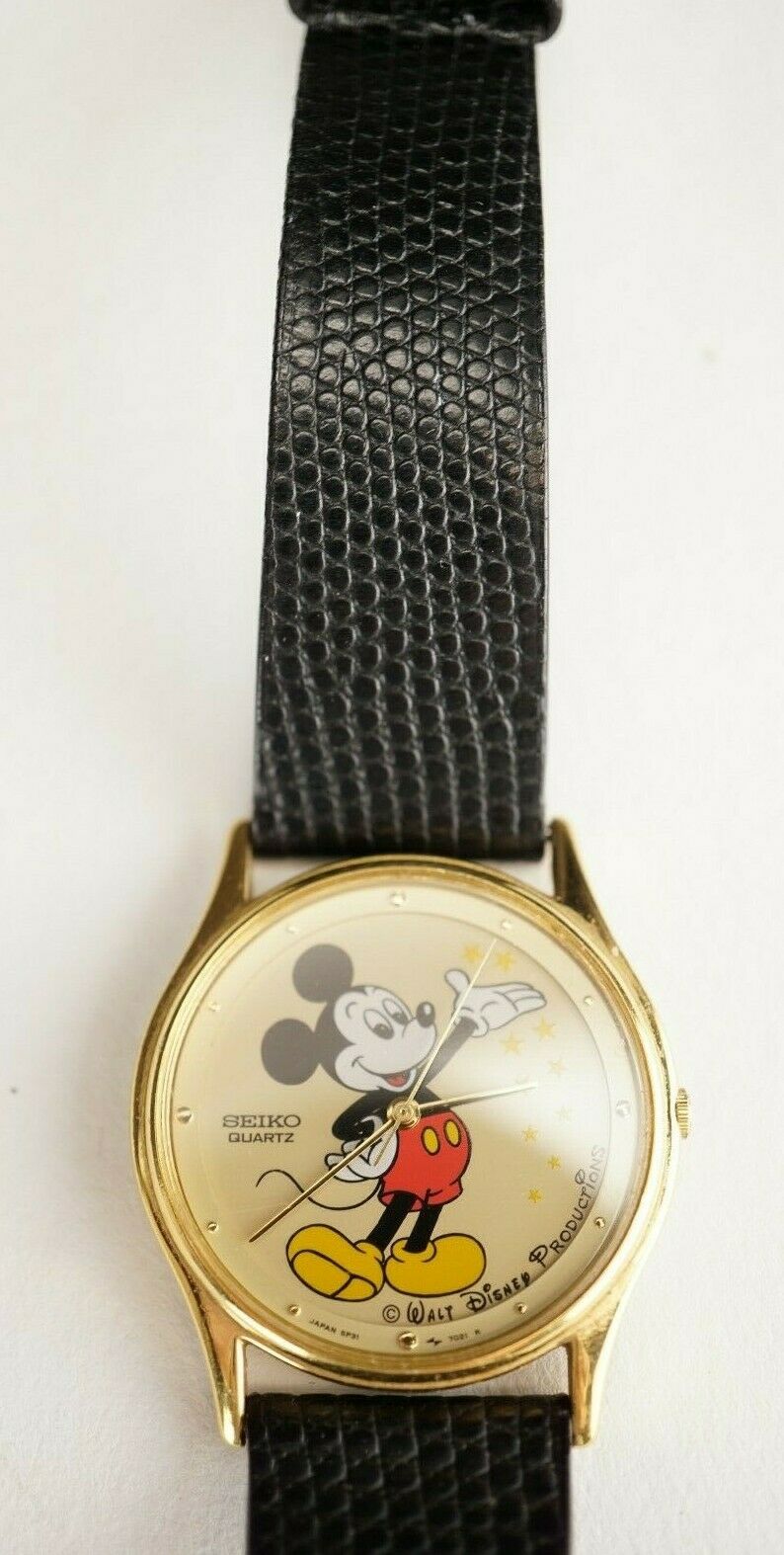 Vintage Seiko Quartz Mickey Mouse Watch 5P31-7009 RD | WatchCharts