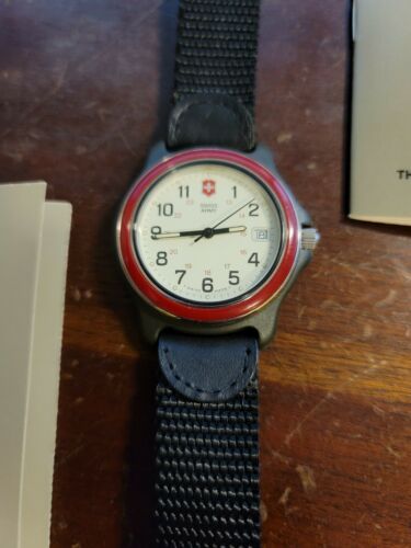 Swiss army watch on sale marlboro