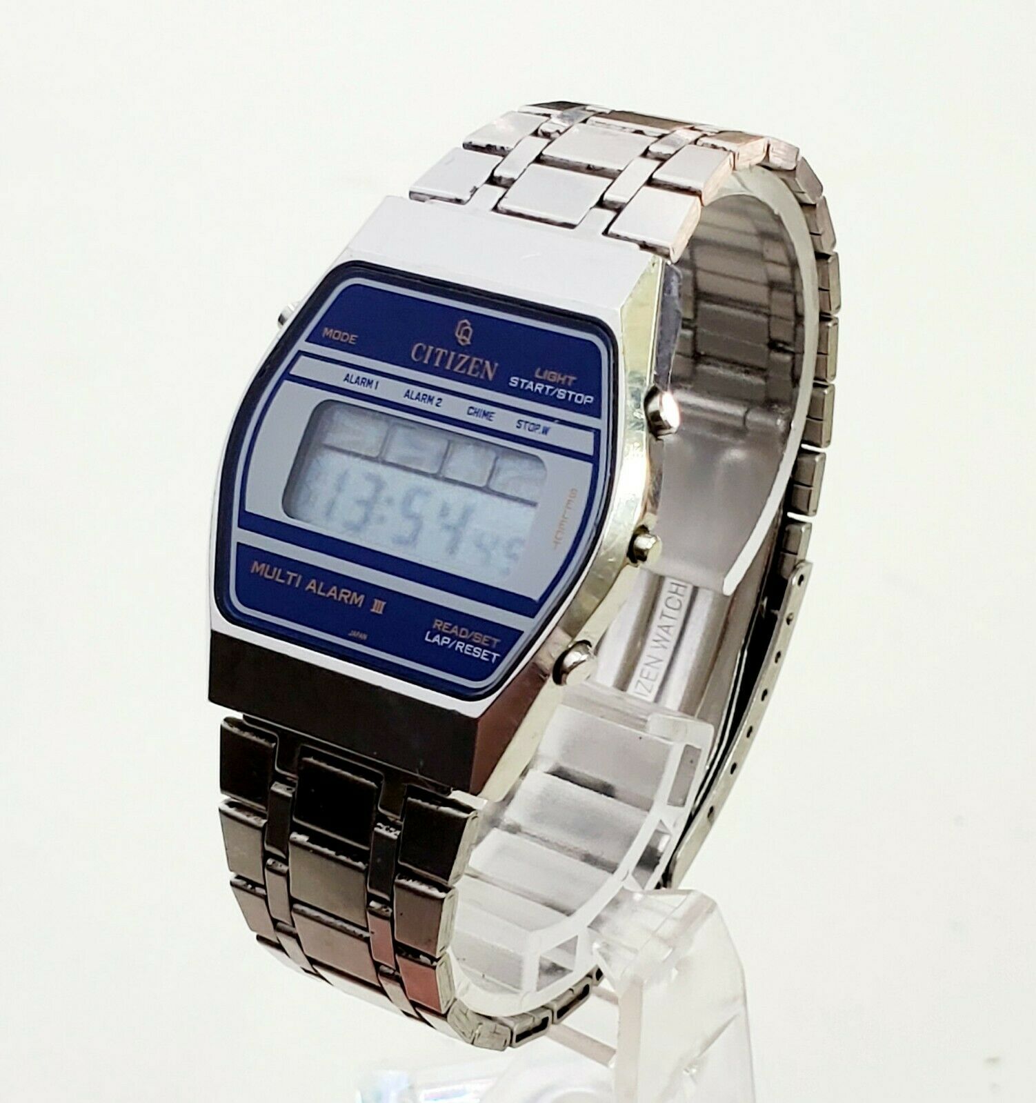 RARE,UNIQUE Men's DIGITAL Vintage 1979 Watch CITIZEN 4-098463 TA