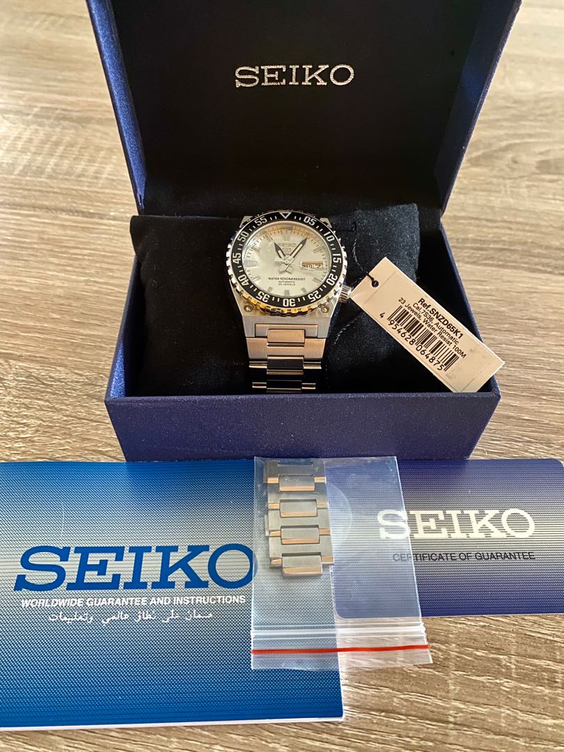 サーコ StrapXPro Rubber Watch Strap for Seiko 5 Sport 5KX / GMT