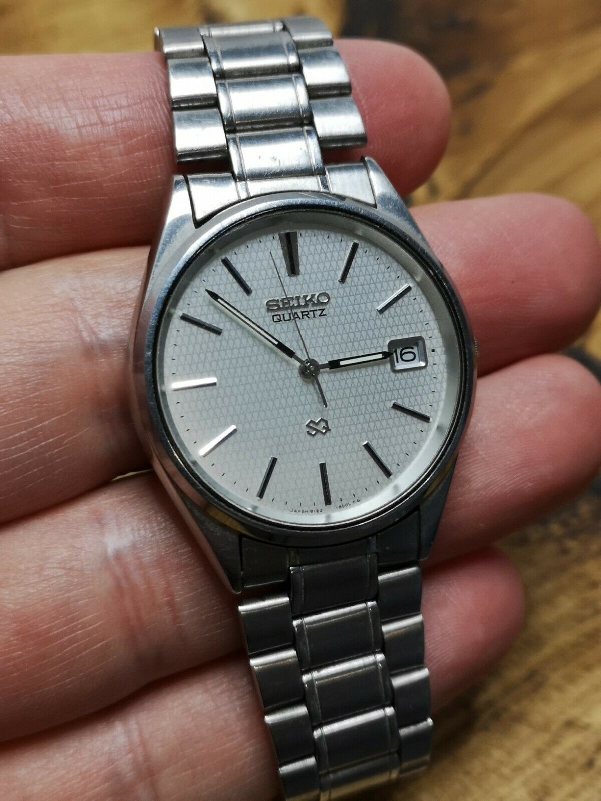 Hard to Find Seiko 8122 8000 Quartz Watch for Restoration, VGC 