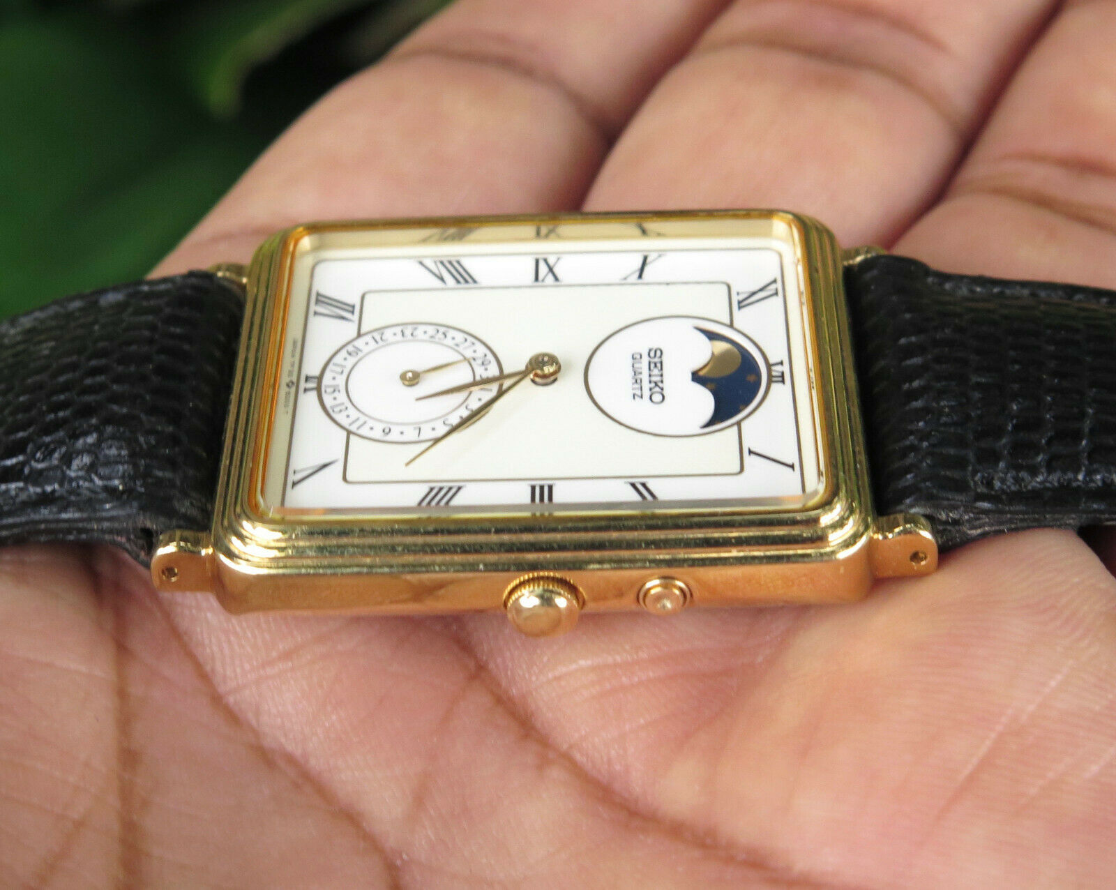 KingCollector | For sale a nice and rare Seiko Quartz