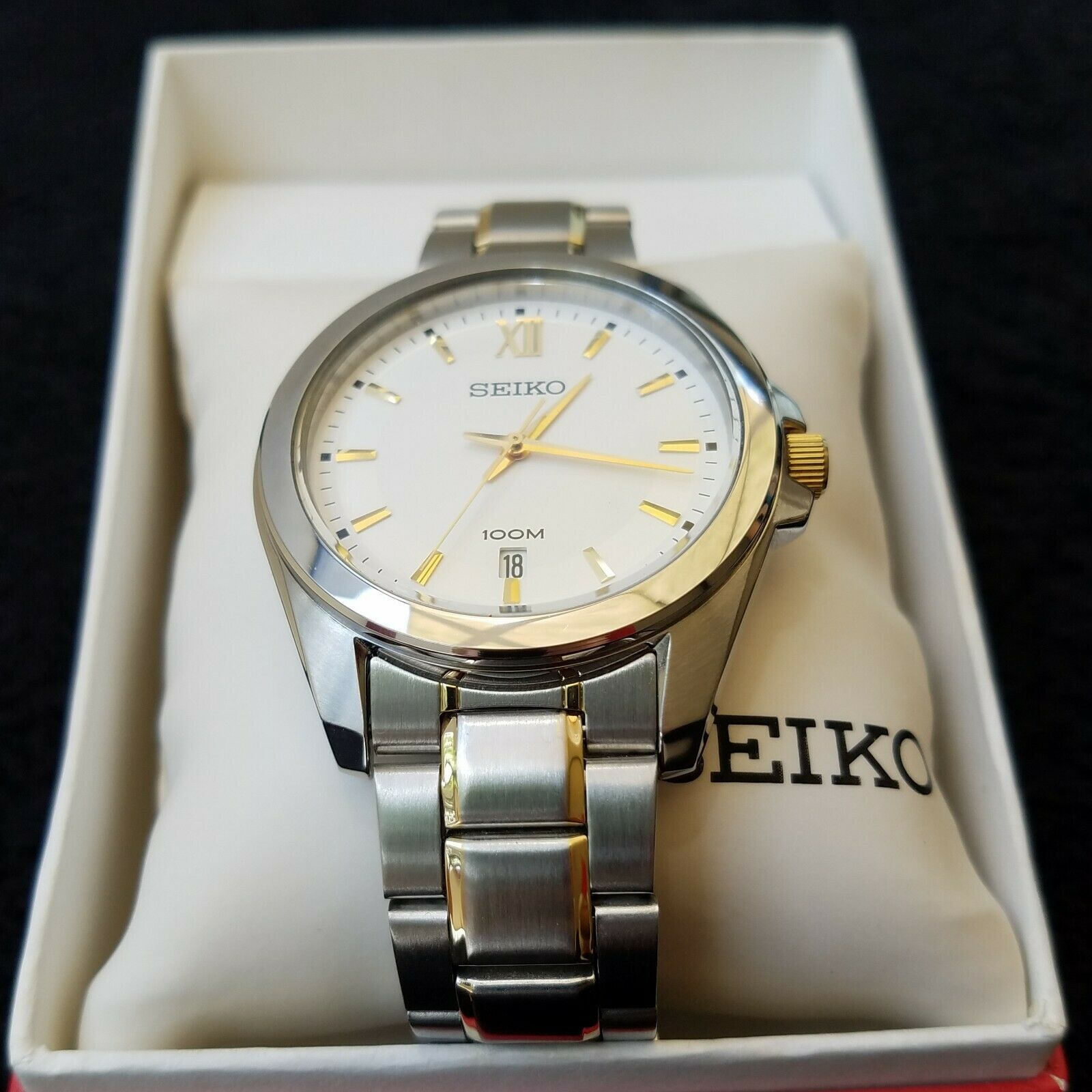 NOS Seiko 7N42 0FP0 Quartz In Silver w Gold Accents WatchCharts