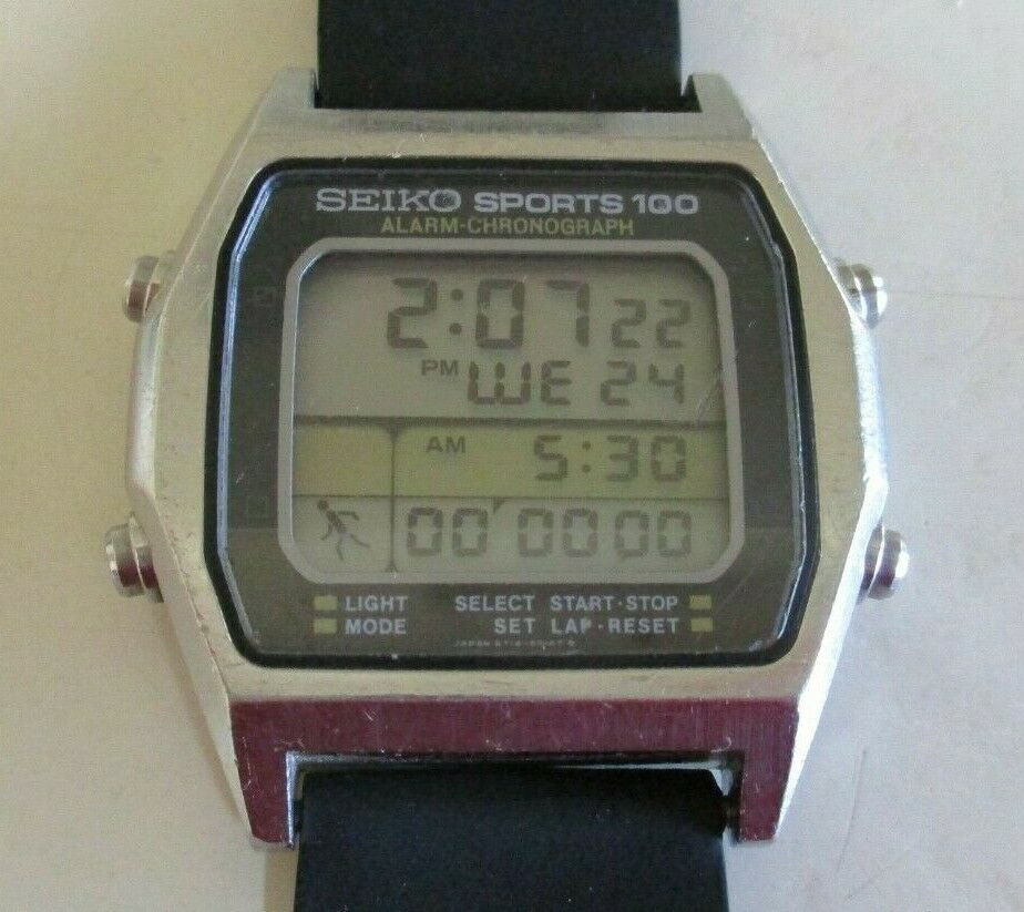 seiko alarm chronograph digital watch