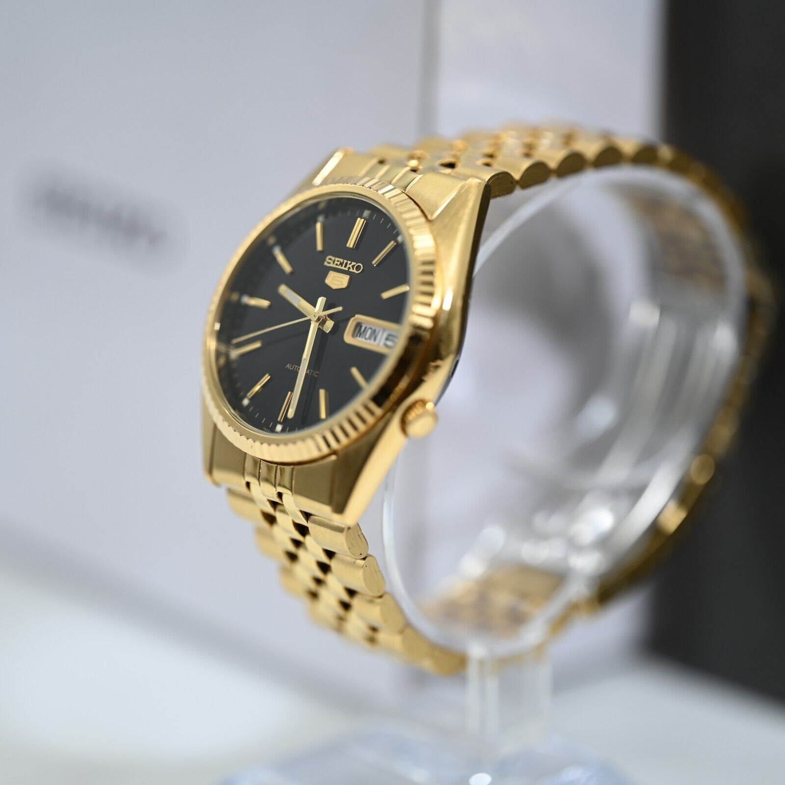 SEIKO 5 SNXZ16 | WatchCharts Marketplace