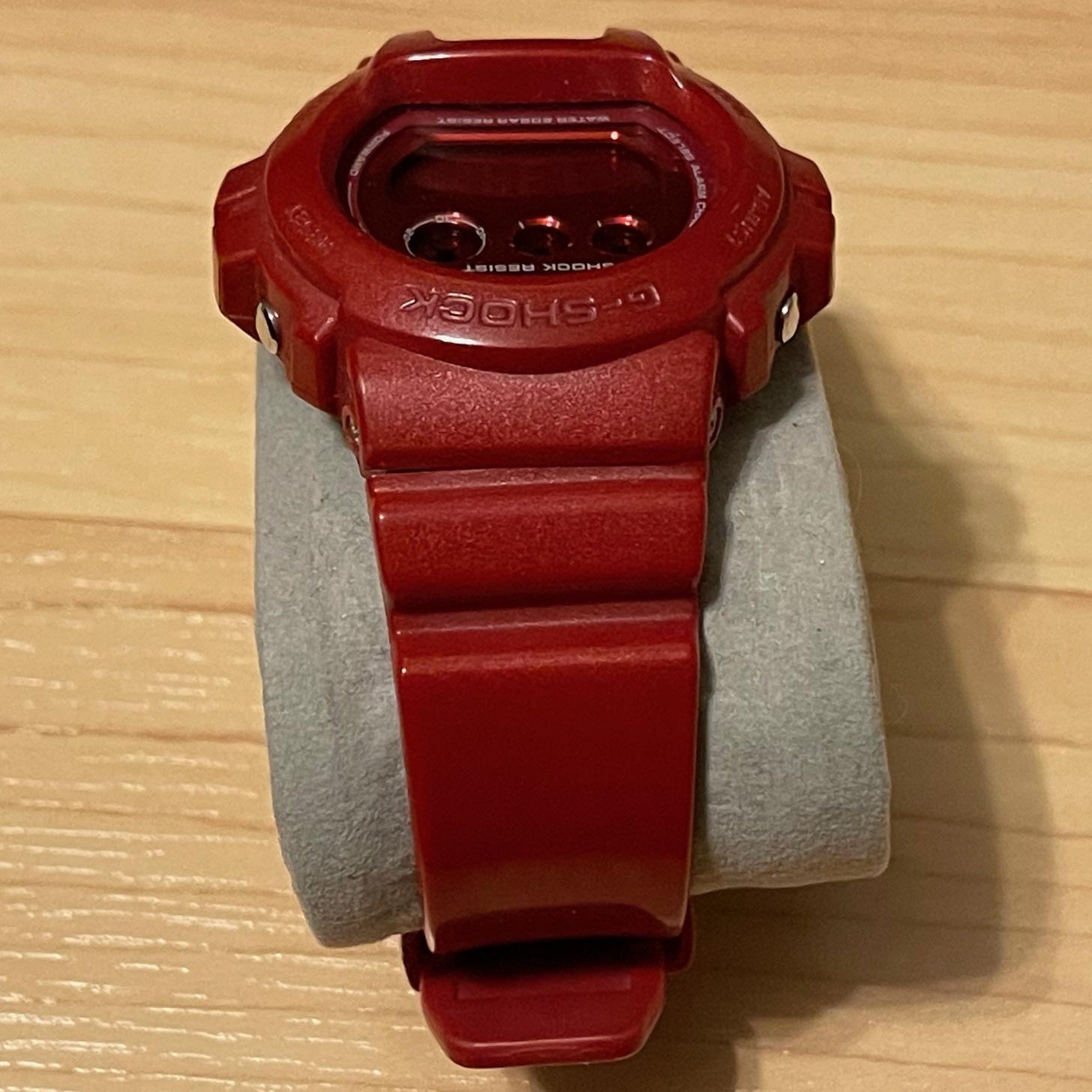 Casio G-Shock Red GMD-S6900SM-4 CASIO G-SHOCK Metallic Digital 