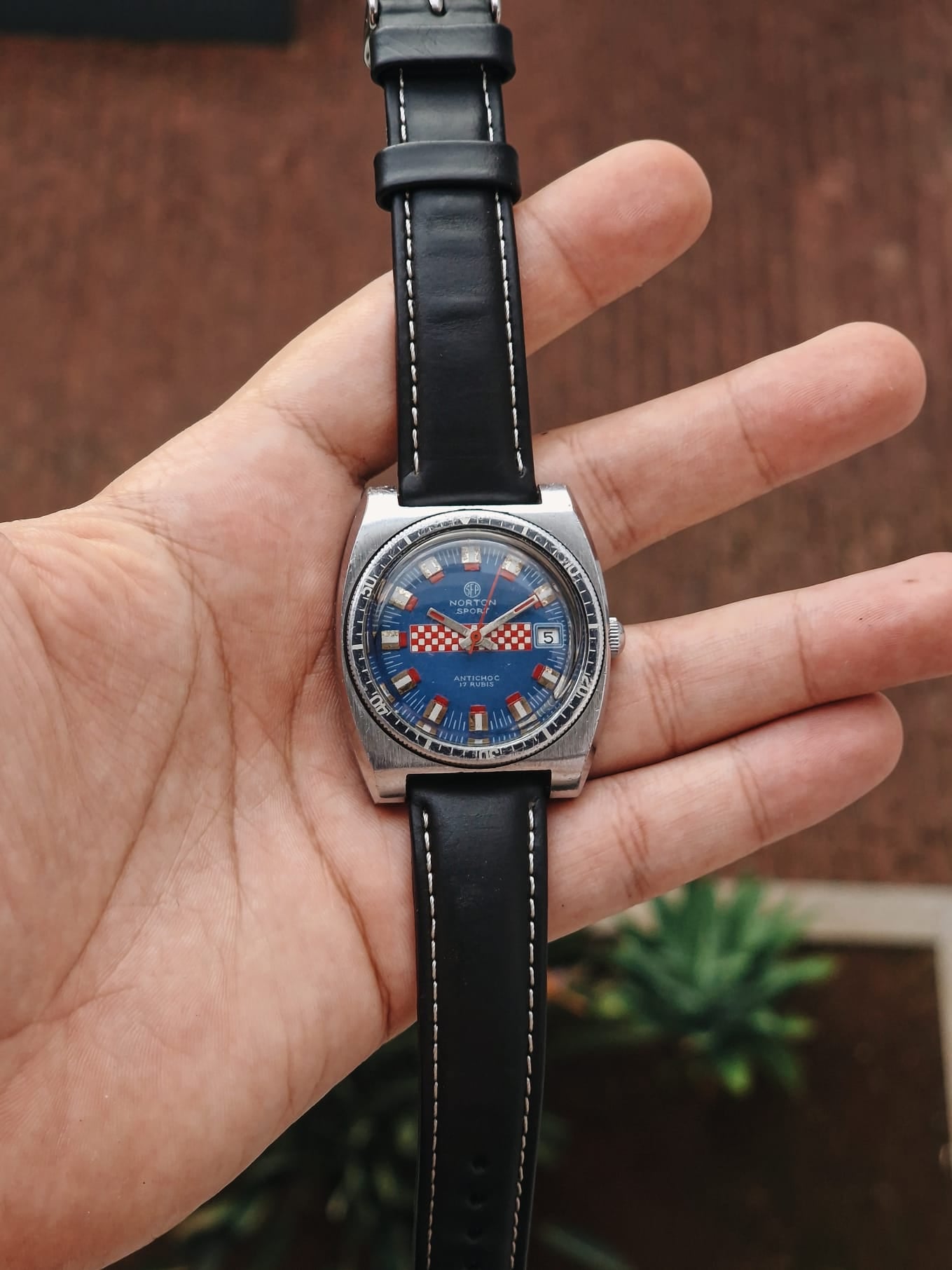 Norton Quartz Chronograph Swiss Made Dial 40mm – Branded Watches Pakistan