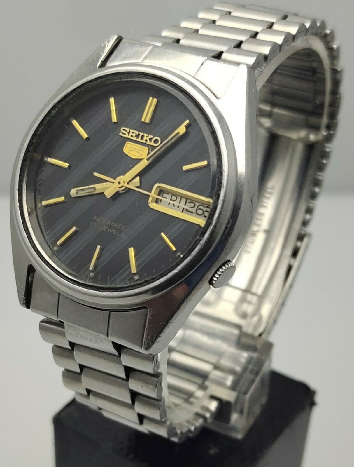VINTAGE SEIKO 5 AUTOMATIC 17 JEWELS 7009-7031 WATCH FOR MEN