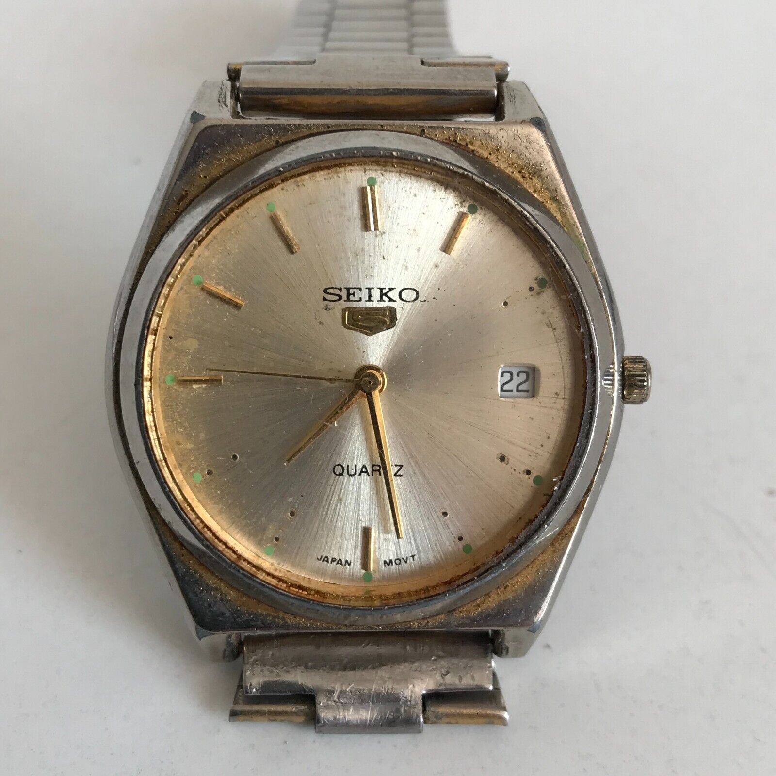 Vintage Seiko 5 Watch Gold Parts or Repair Not Working