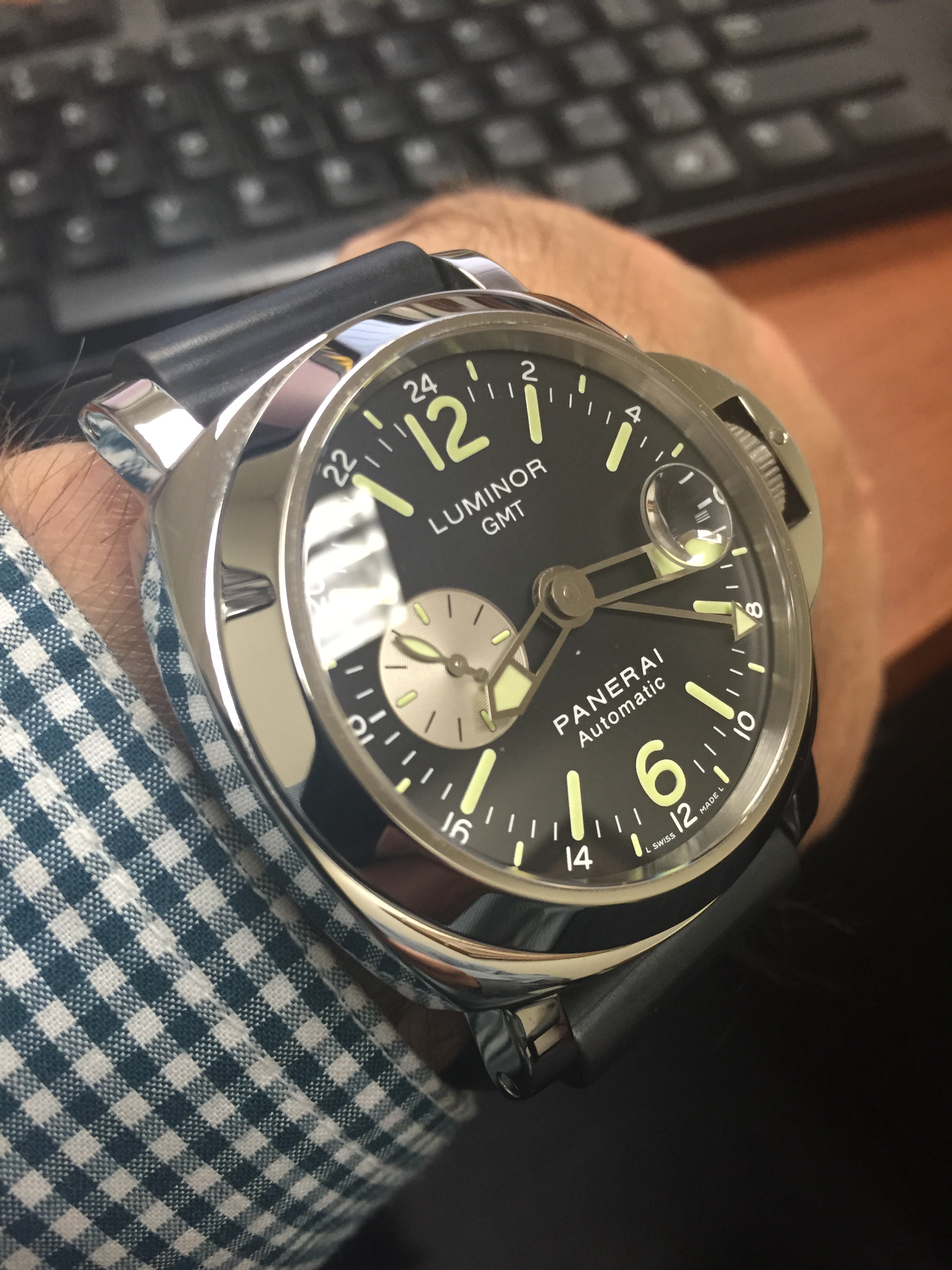 FS Panerai PAM 088 GMT WatchCharts