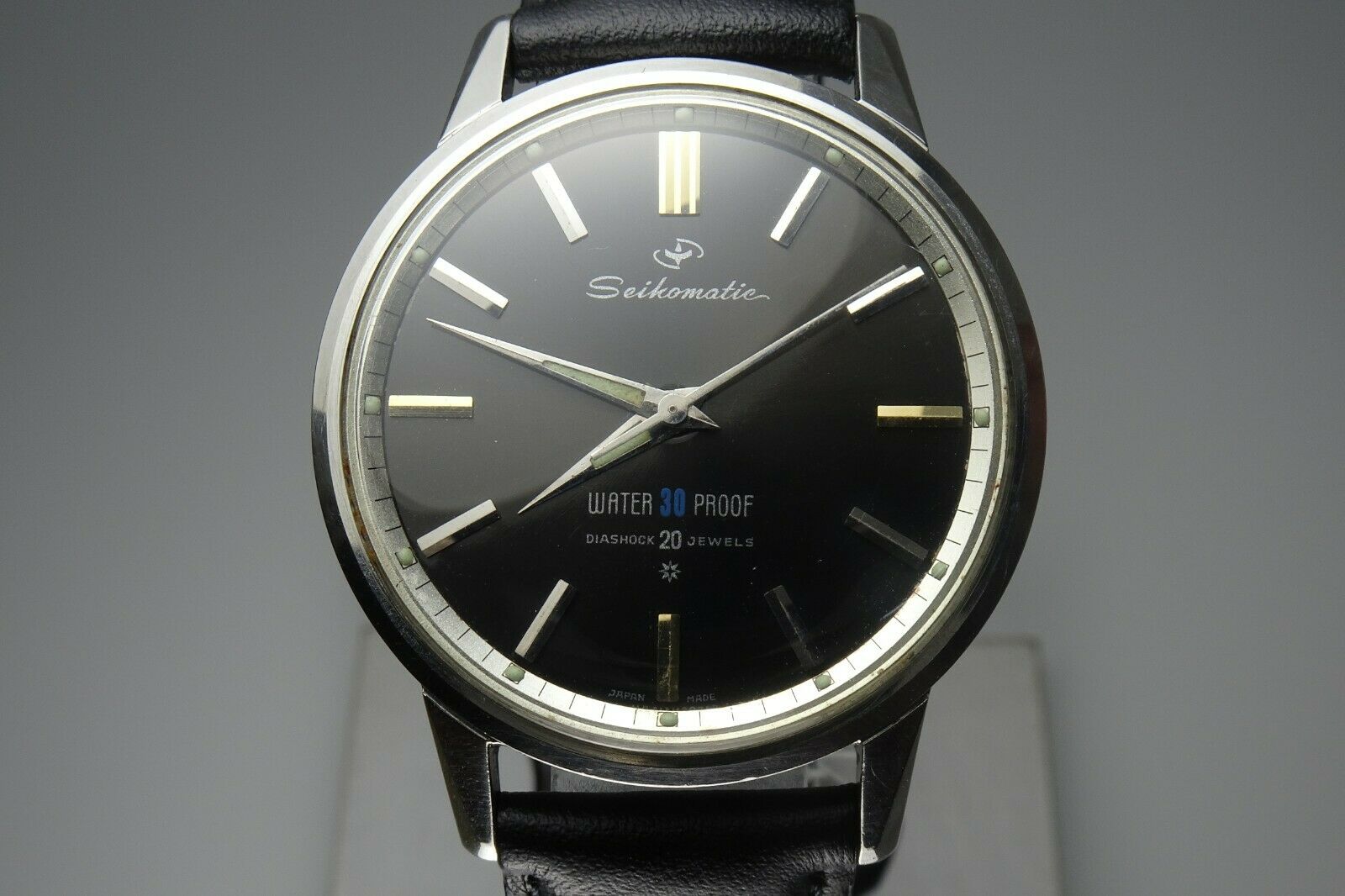 Vintage 1964 JAPAN SEIKO SEIKOMATIC J13044 20Jewels Automatic