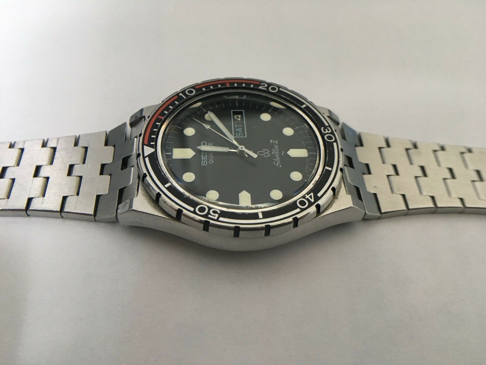 Seiko Solar Watch Women 29mm MOP Dial Two Tone Date Round