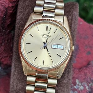 Vintage Seiko Quartz 7N43 7A50 Gents Gold Tone Watch New