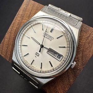 Vintage Seiko Rectangle Quartz Watch Leather Band 5Y31-5A30 Needs
