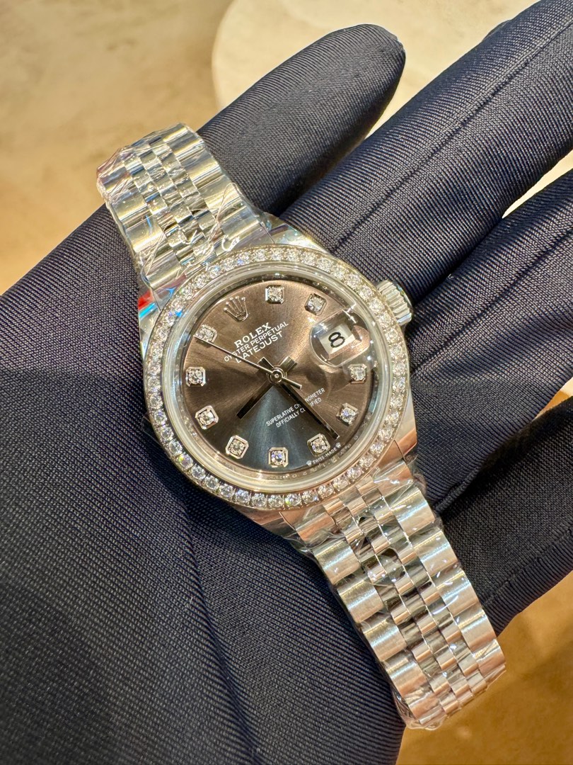 Rolex 28mm diamond clearance bezel