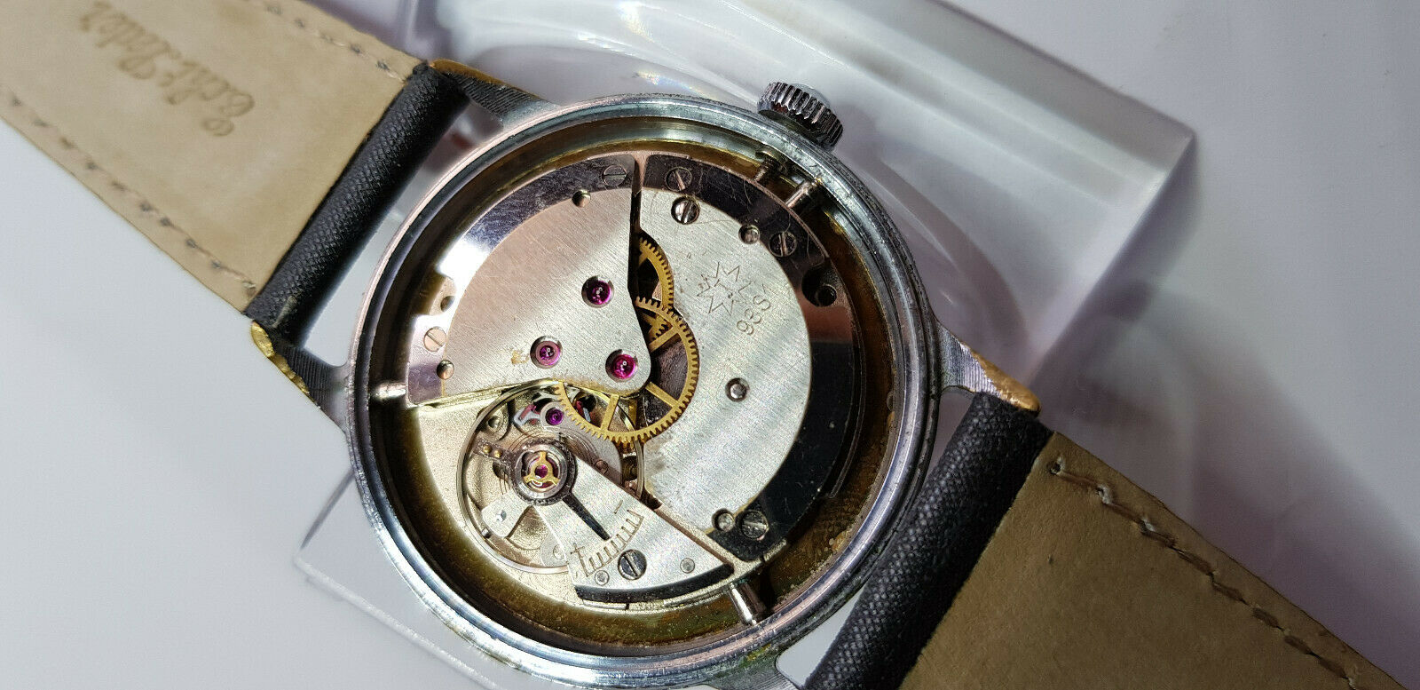 Junghans Trilastic Kaliber 93S1 34mm o.K WatchCharts