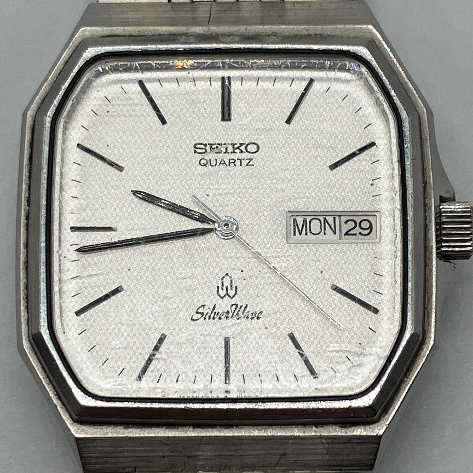 Seiko 5933-5120 Silver Wave Men's Quartz Watch Stainless Steel