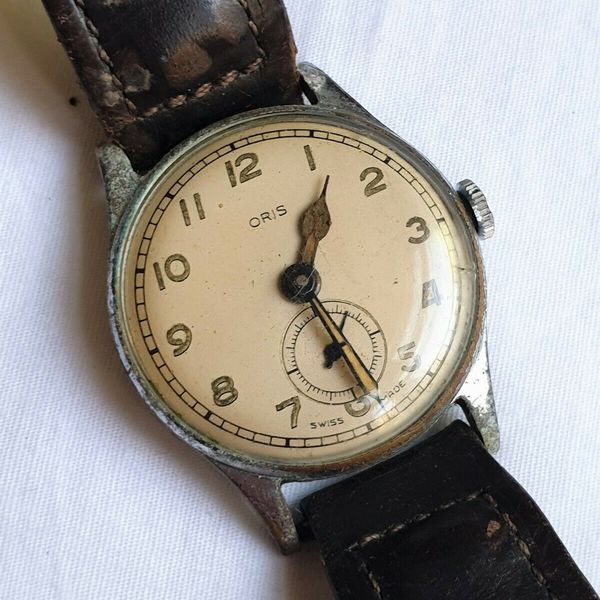 Vintage 1940's ORIS Caliber 451 Military Style Small Second Fixed Lug ...