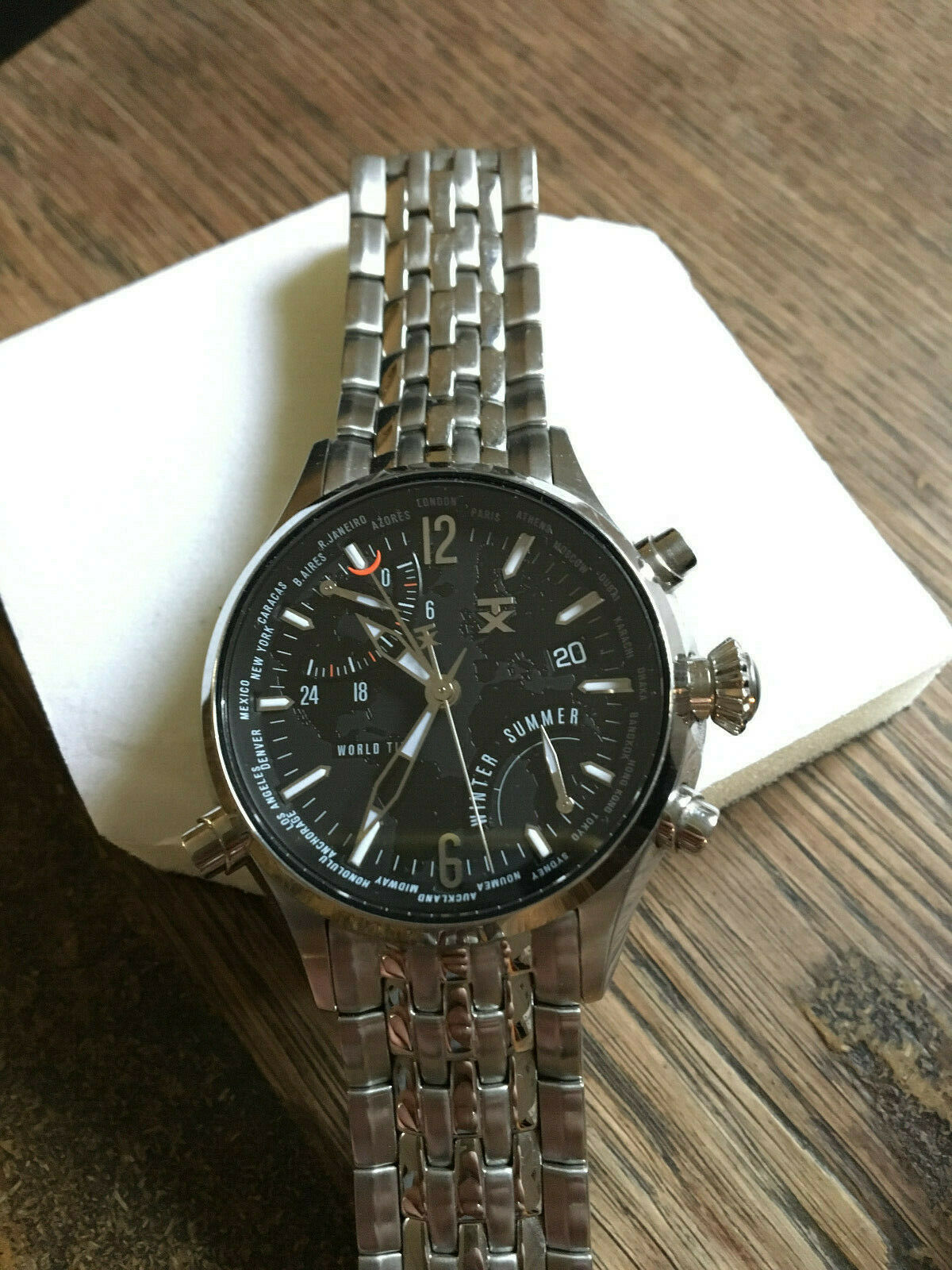 Herrenuhr TIMEX TX WORLDTIME 500 T3B811 Edelstahlband Zifferblatt