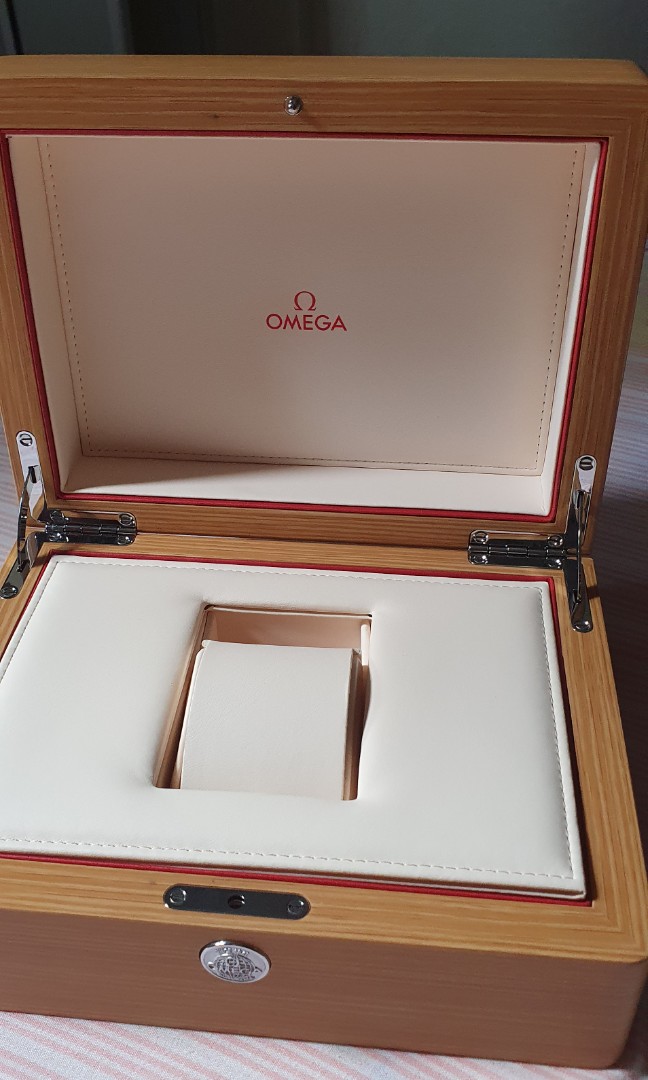 Omega watch box wood hot sale